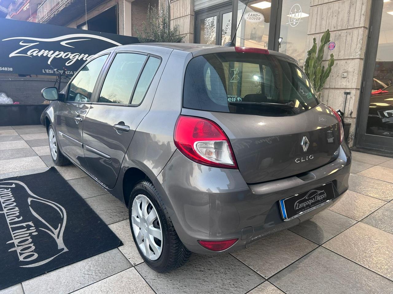 Renault Clio 1.5 dCi 75CV 5P Dynamique 2012