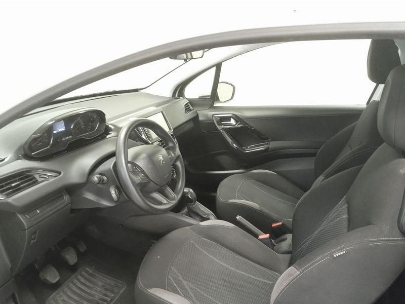 Peugeot 208 1.2 VTi 82 CV 3 porte Allure