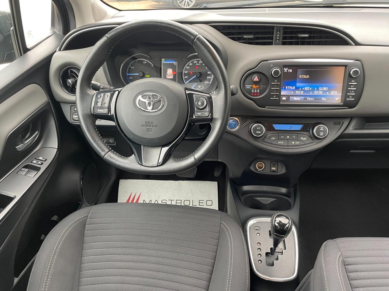 Toyota Yaris 1.5 Hybrid 5 porte Business