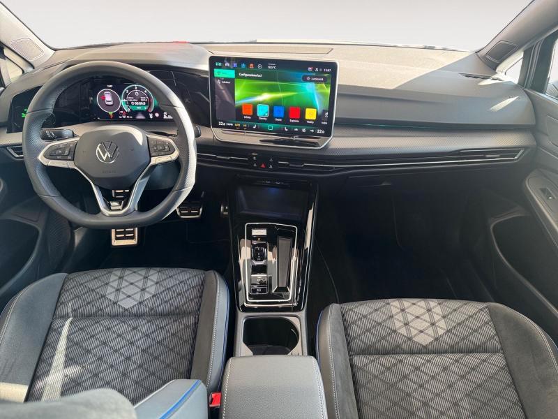 Volkswagen Golf 2.0 tdi R-Line 150cv dsg