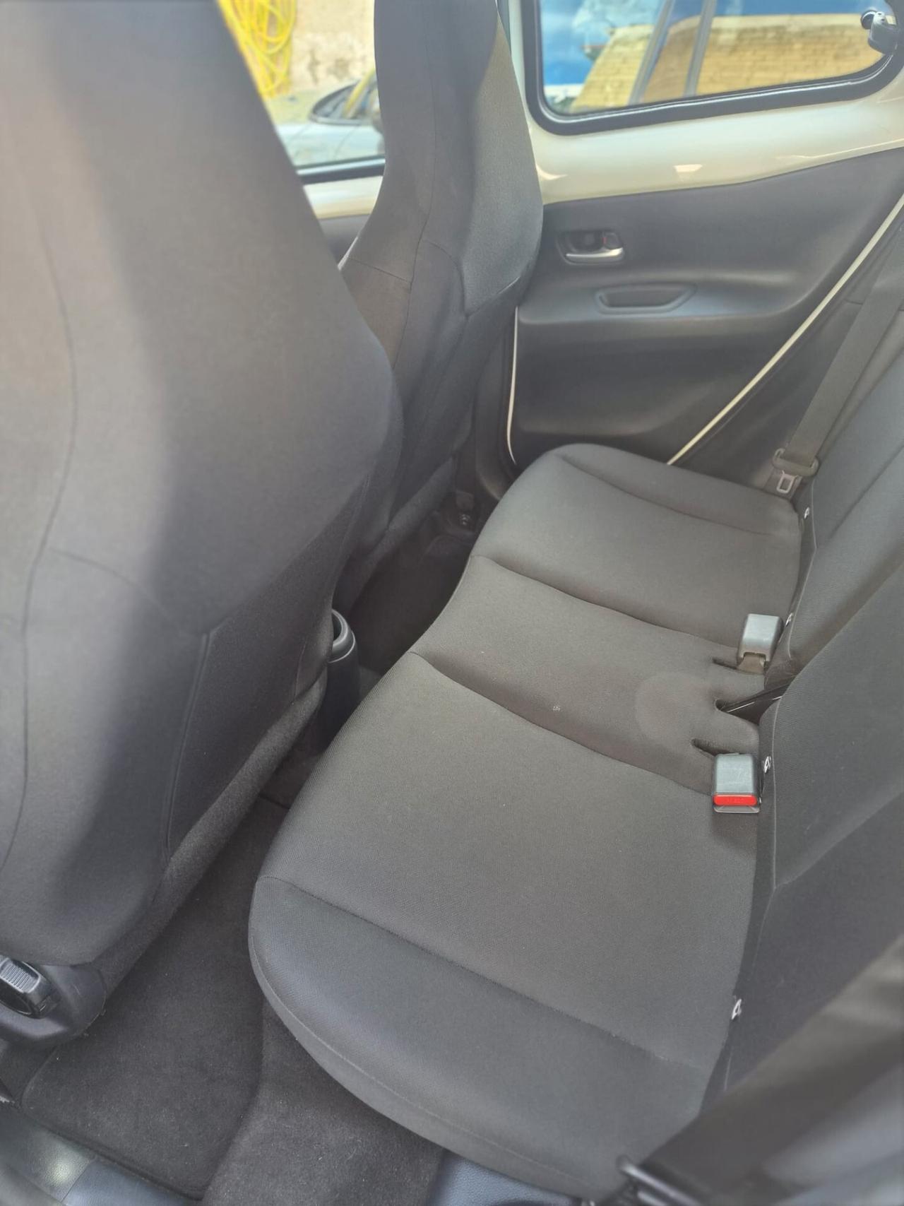 Toyota Aygo X 1.0 VVT-i 72 CV 5 porte Active S-CVT