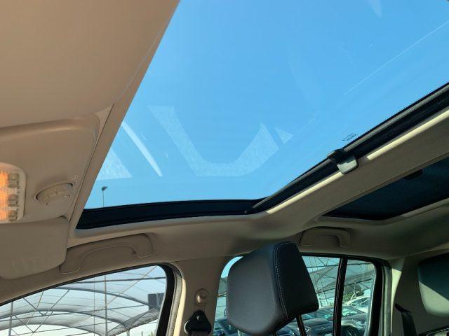 RENAULT Clio 1.2 16V 5 porte Live!
