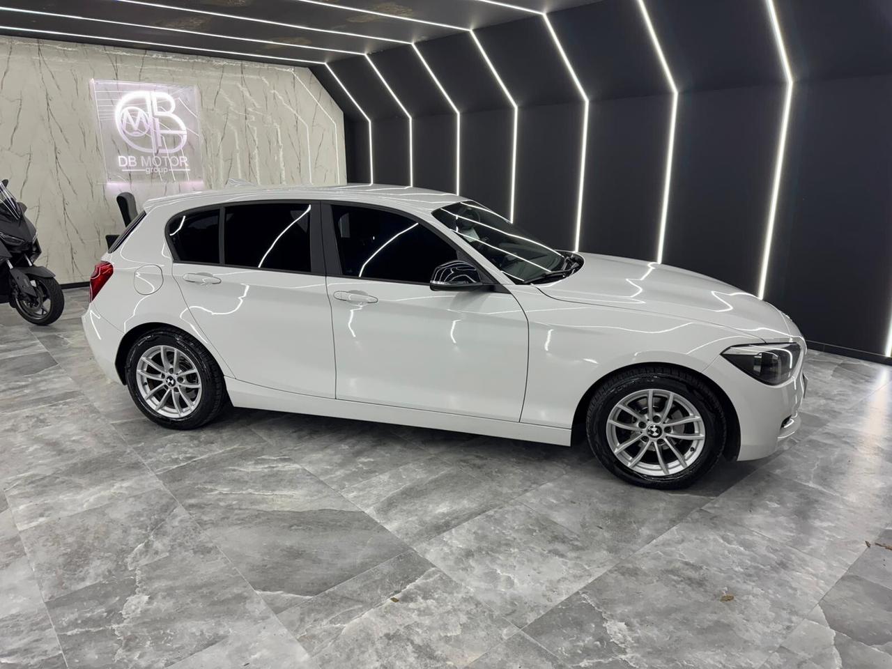 Bmw 116 Serie 1 116d 5p Dynamic