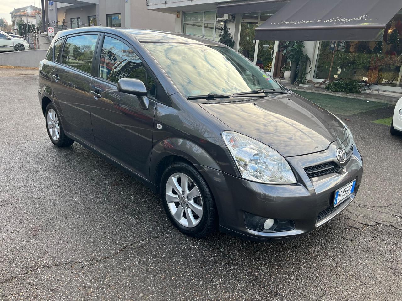 Toyota Corolla Verso 2.2 16V D-4D Sol