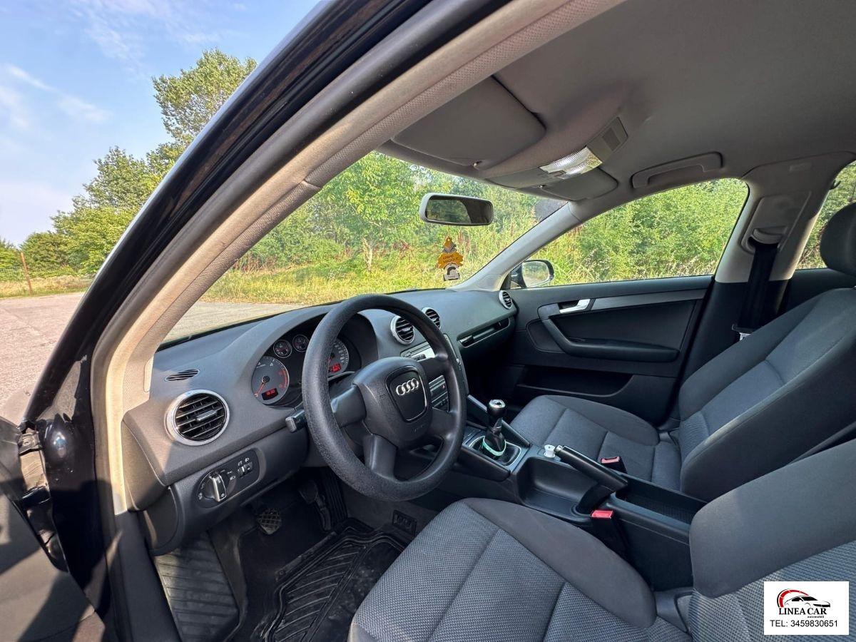 AUDI - A3 Sportback 1.6 diesel - ok neopatentati - car play