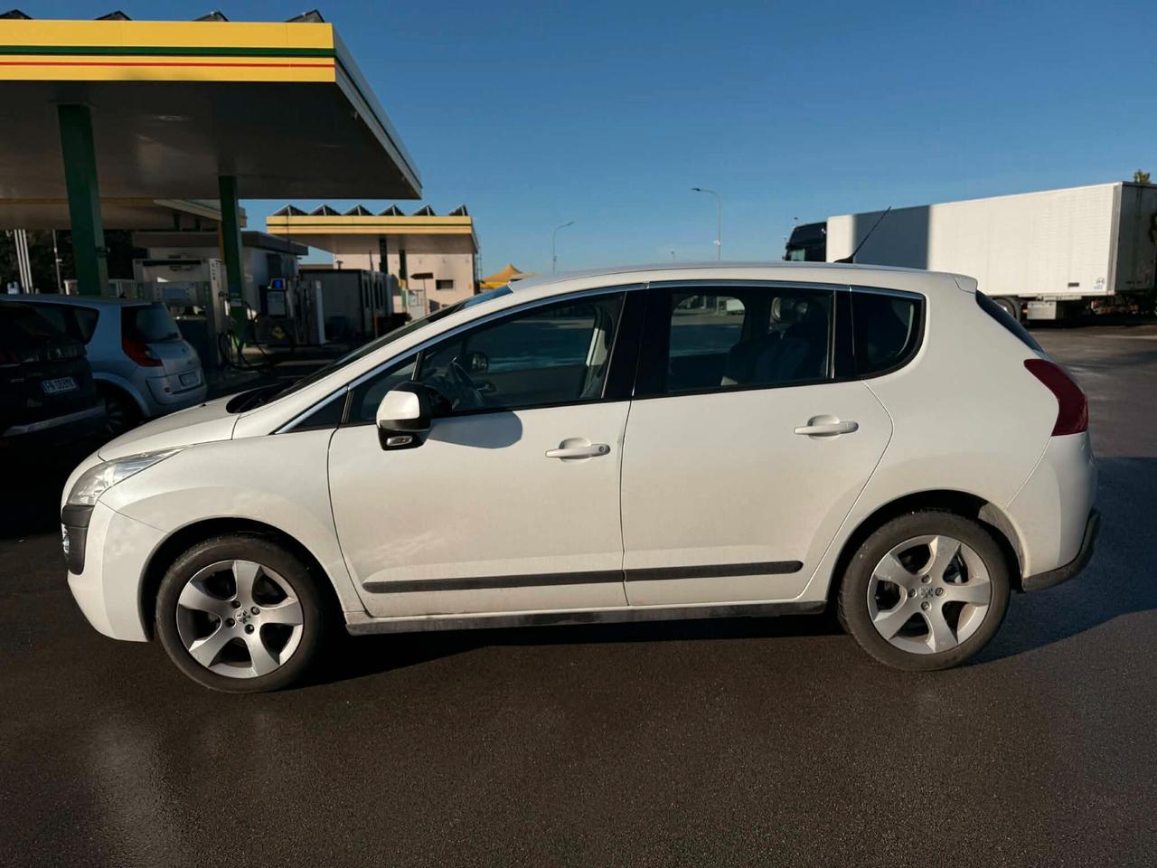 Peugeot 3008 1.6 HDi 112CV Tecno