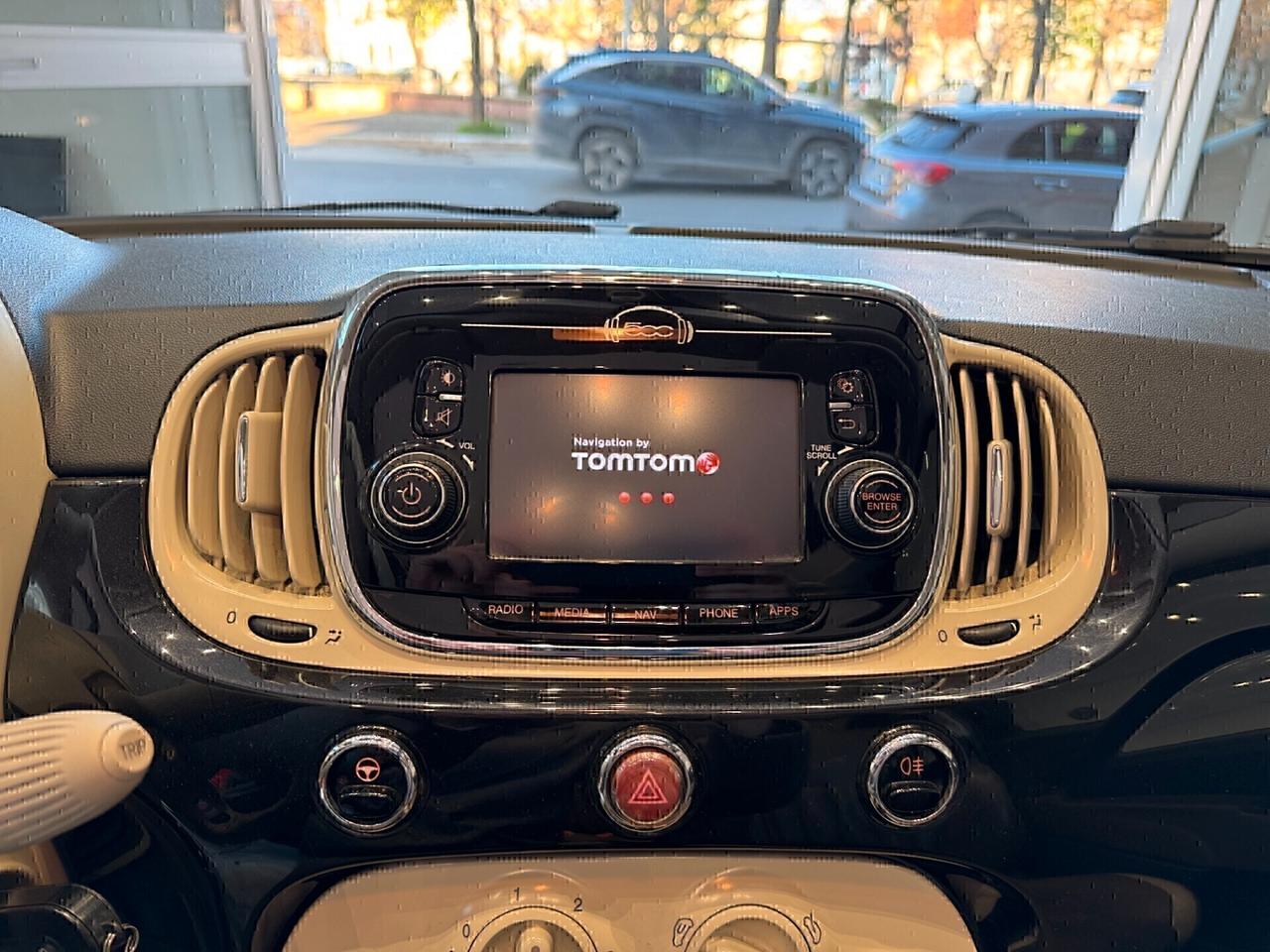 Fiat 500 C 1.2 Lounge "PELLE/NAV"