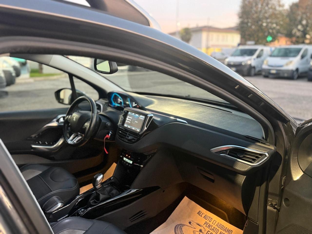 Peugeot 2008 PureTech Turbo 110 S&S Allure