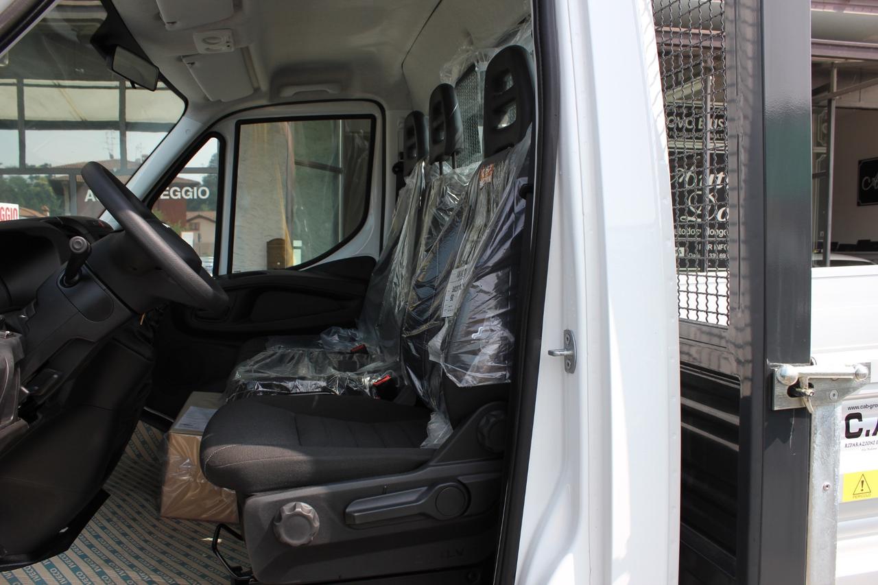 Iveco Daily 35C14H 2.3 HPT RIBALTABILE TRILATERALE PASSO 3000