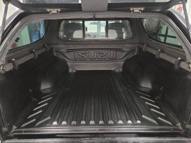 ISUZU D-Max 2.5 TD cat 4WD Pick-up SERVICE ISUZU
