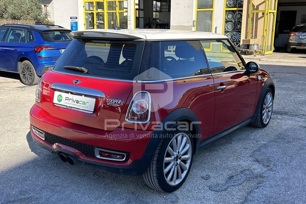 MINI Mini 1.6 John Cooper Works Coupé