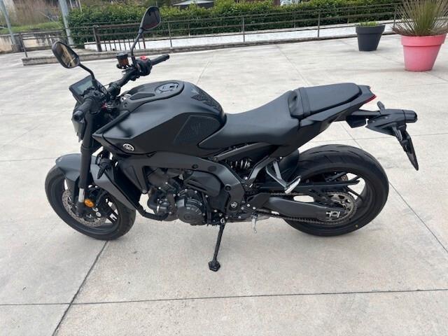 Yamaha MT-09 - 2025