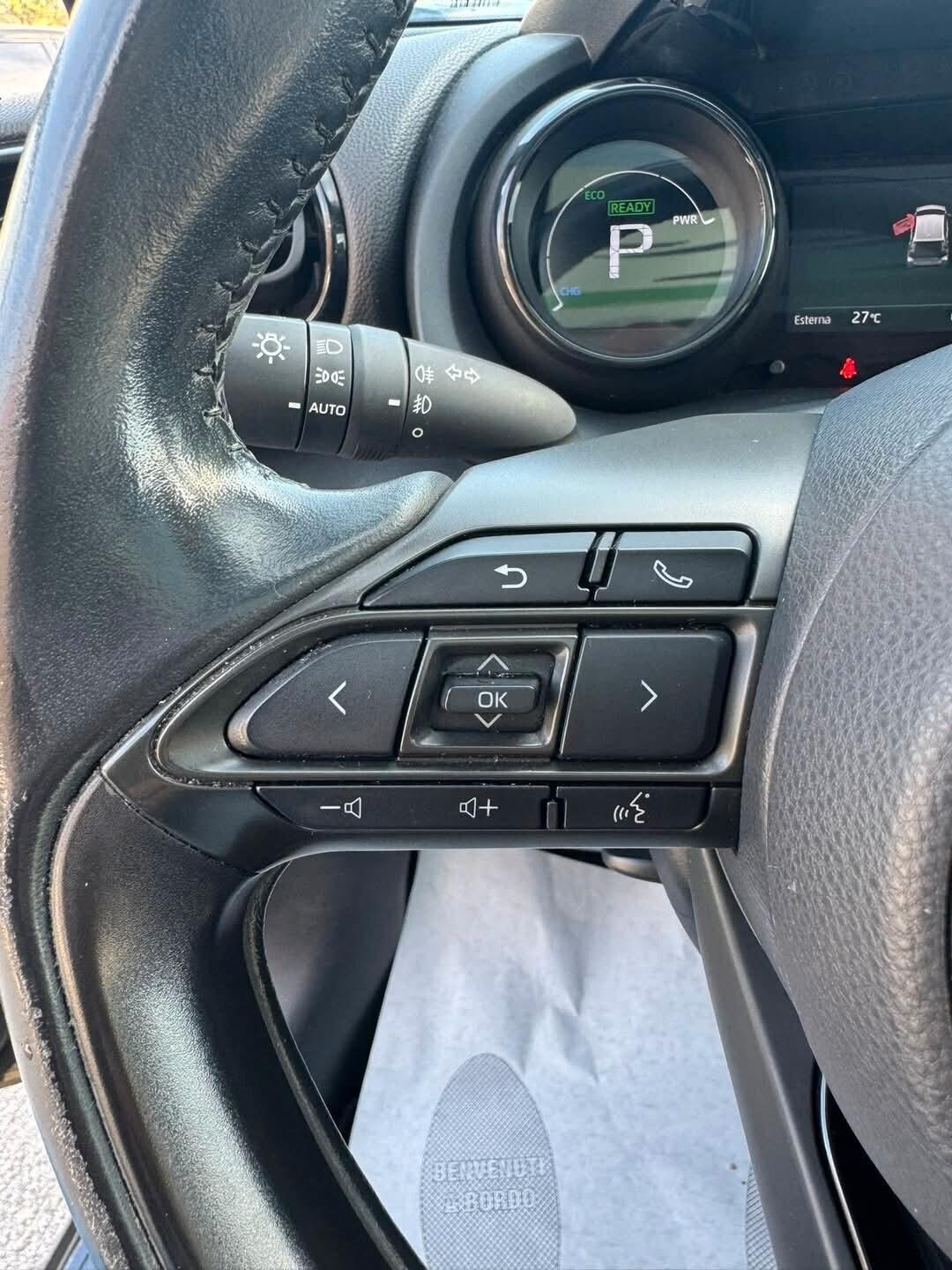 TOYOTA YARIS HYBRID 1.5 BENZINA/ELETTRICA UNICO PROPRIETARIO