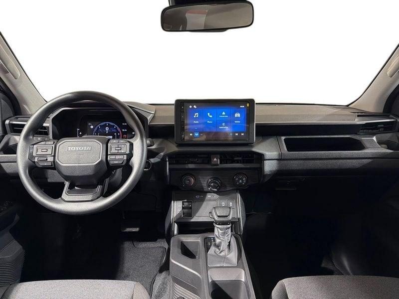 Toyota Hilux 2.8 DIESEL MILD HYBRID 48V 204 CV AUTOMATICO