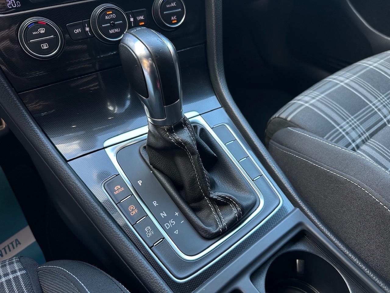 Volkswagen Golf GTD 2.0 TDI DSG 185cv