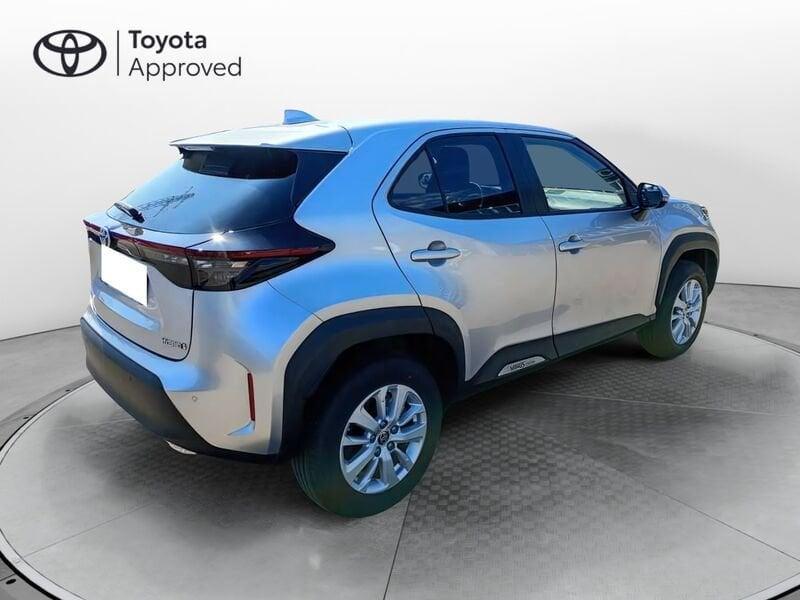 Toyota Yaris Cross 1.5h Business fwd 116 CV e-cvt