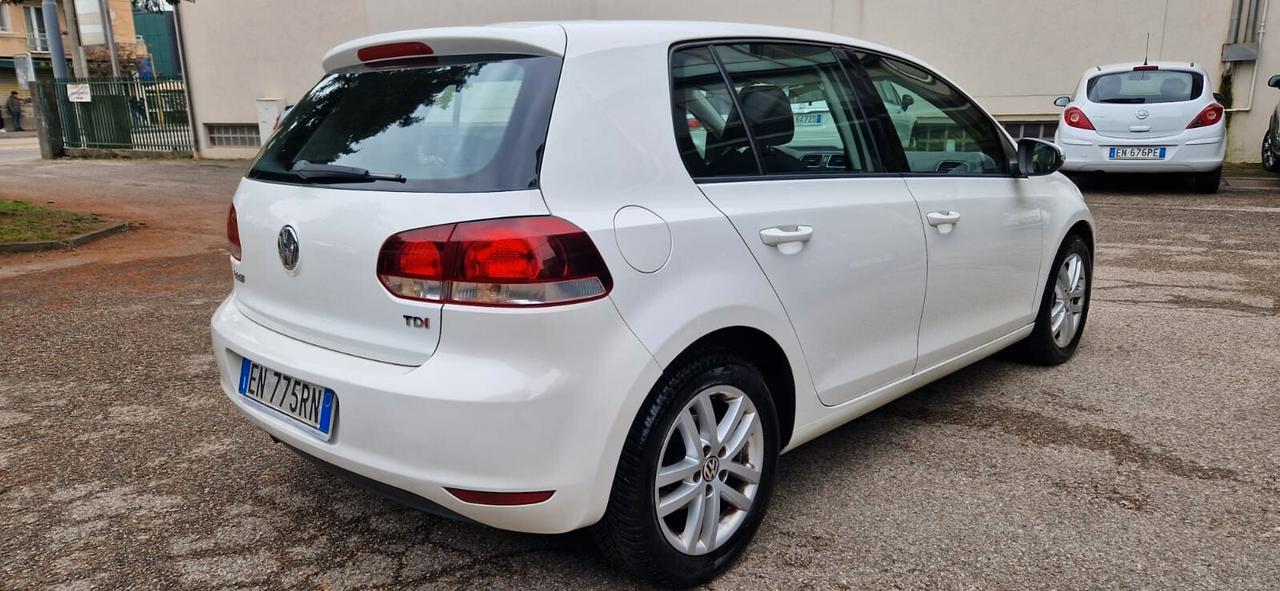 Volkswagen Golf Business 1.6 TDI 5p. Highline