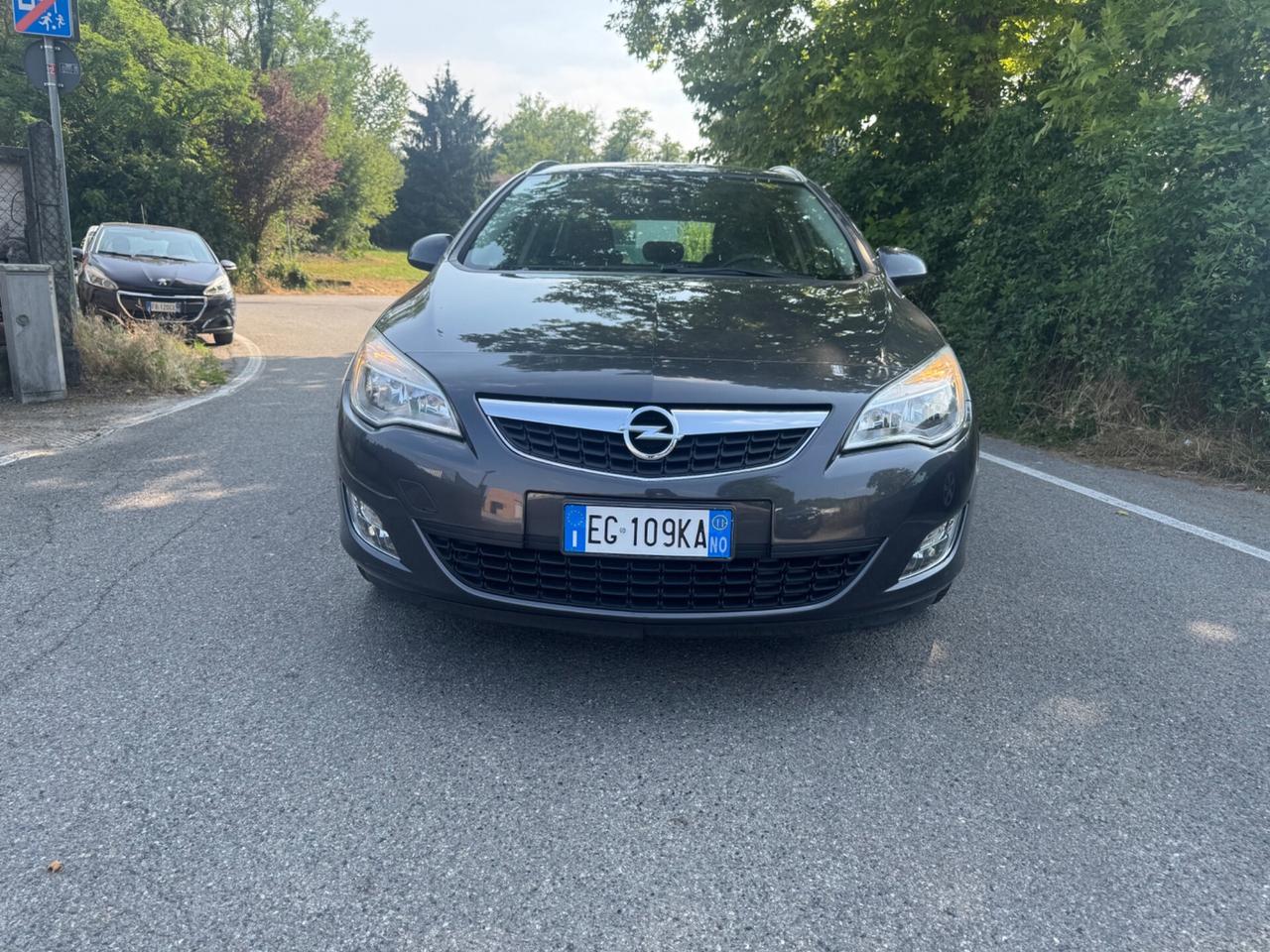 Opel Astra 1.7 CDTI 110CV Sports Tourer Cosmo