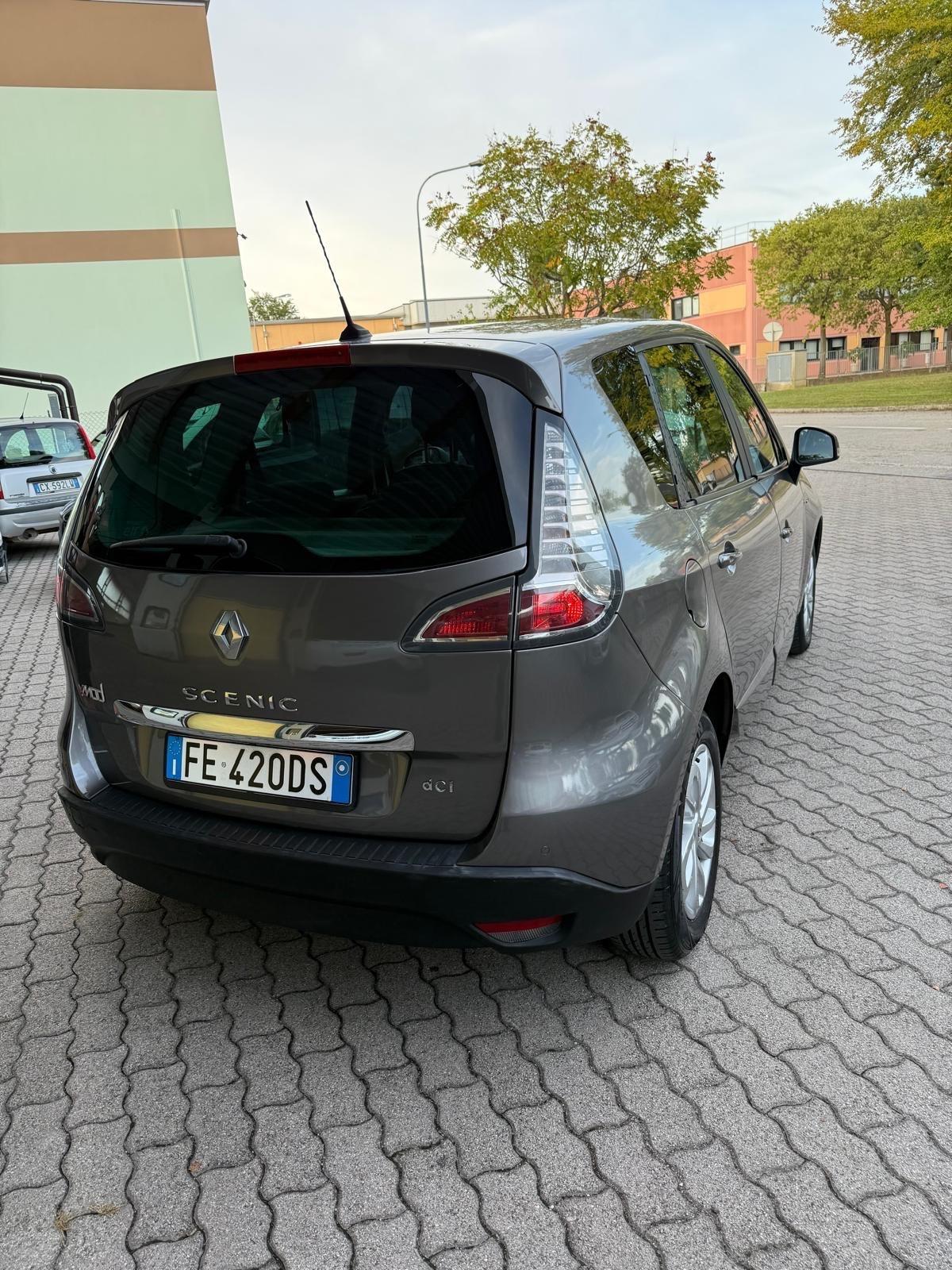 Renault Scenic Scénic XMod dCi 130 CV Start&Stop Energy Limited