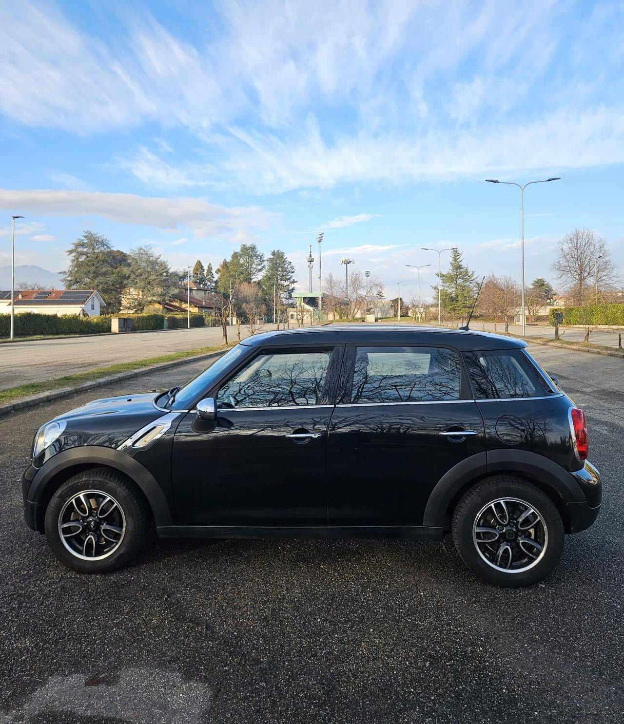 Mini Cooper Countryman NEOPATENTATI