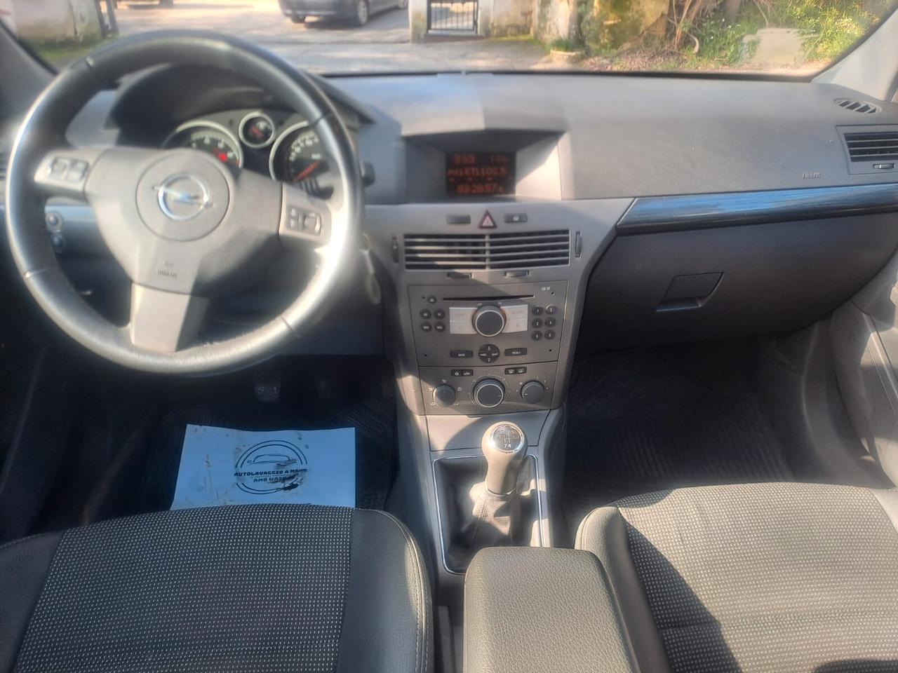 Opel Astra 1.6 16V Twinport 5 porte Cosmo km 103mila