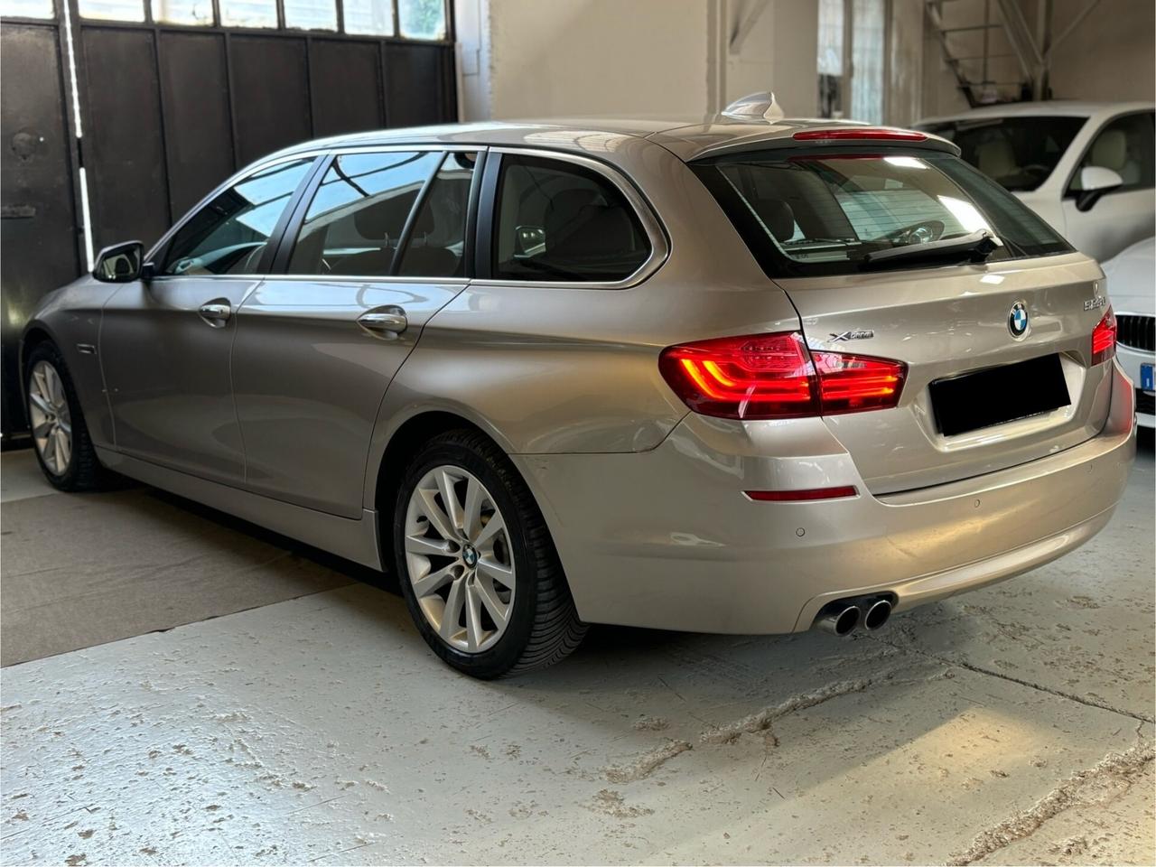 Bmw 525 525d xDrive Touring Luxury