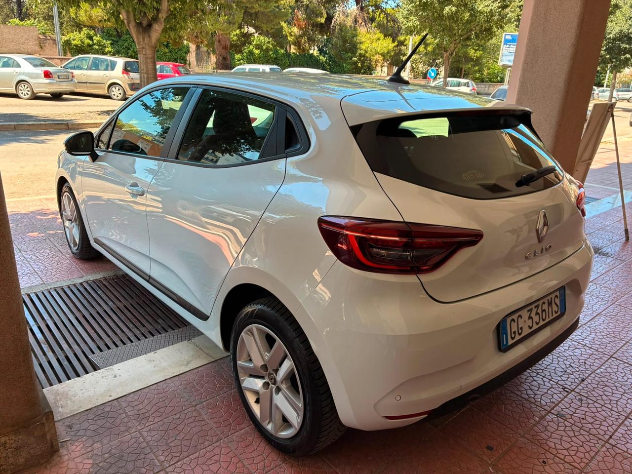 Renault Clio 1.5dCi 5p perfetta garantita-21