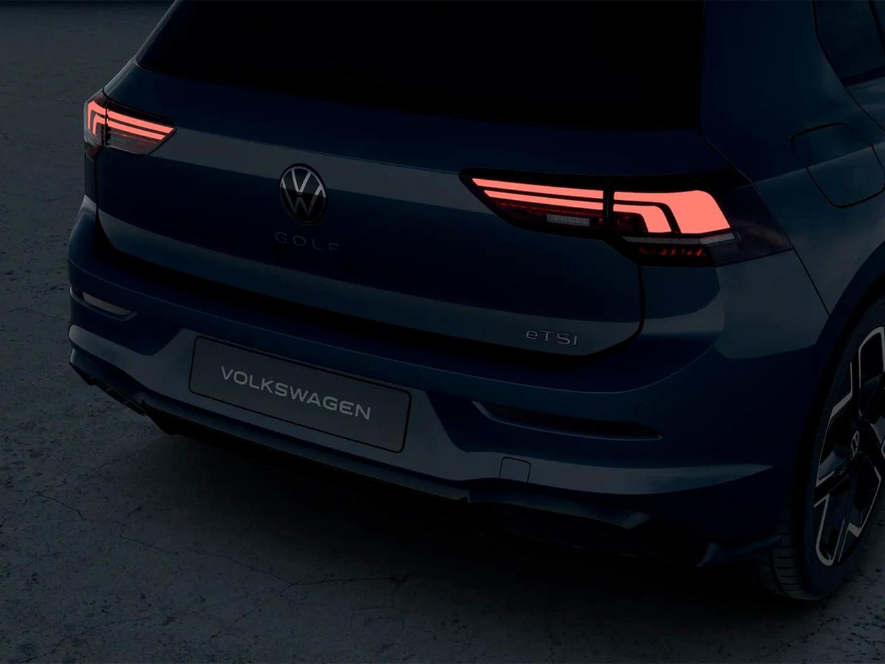 Volkswagen Golf 1.5 etsi r-line plus 150cv dsg