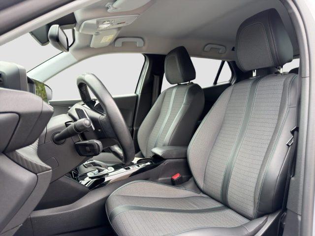 PEUGEOT 2008 2008 PureTech 130 S&S EAT8 GT Pack