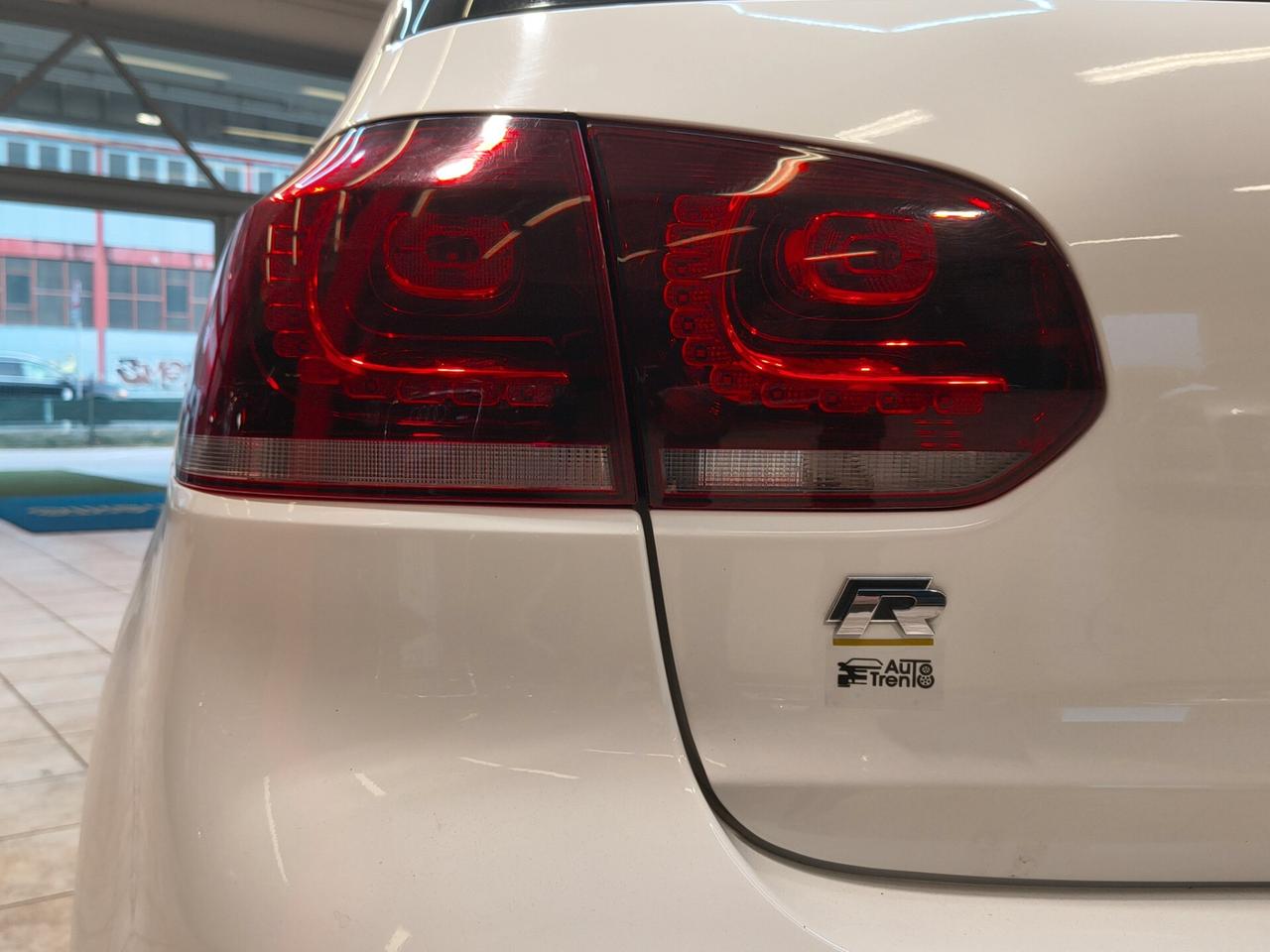 Volkswagen Golf 2.0 270 CV TSI 4x4 R DSG