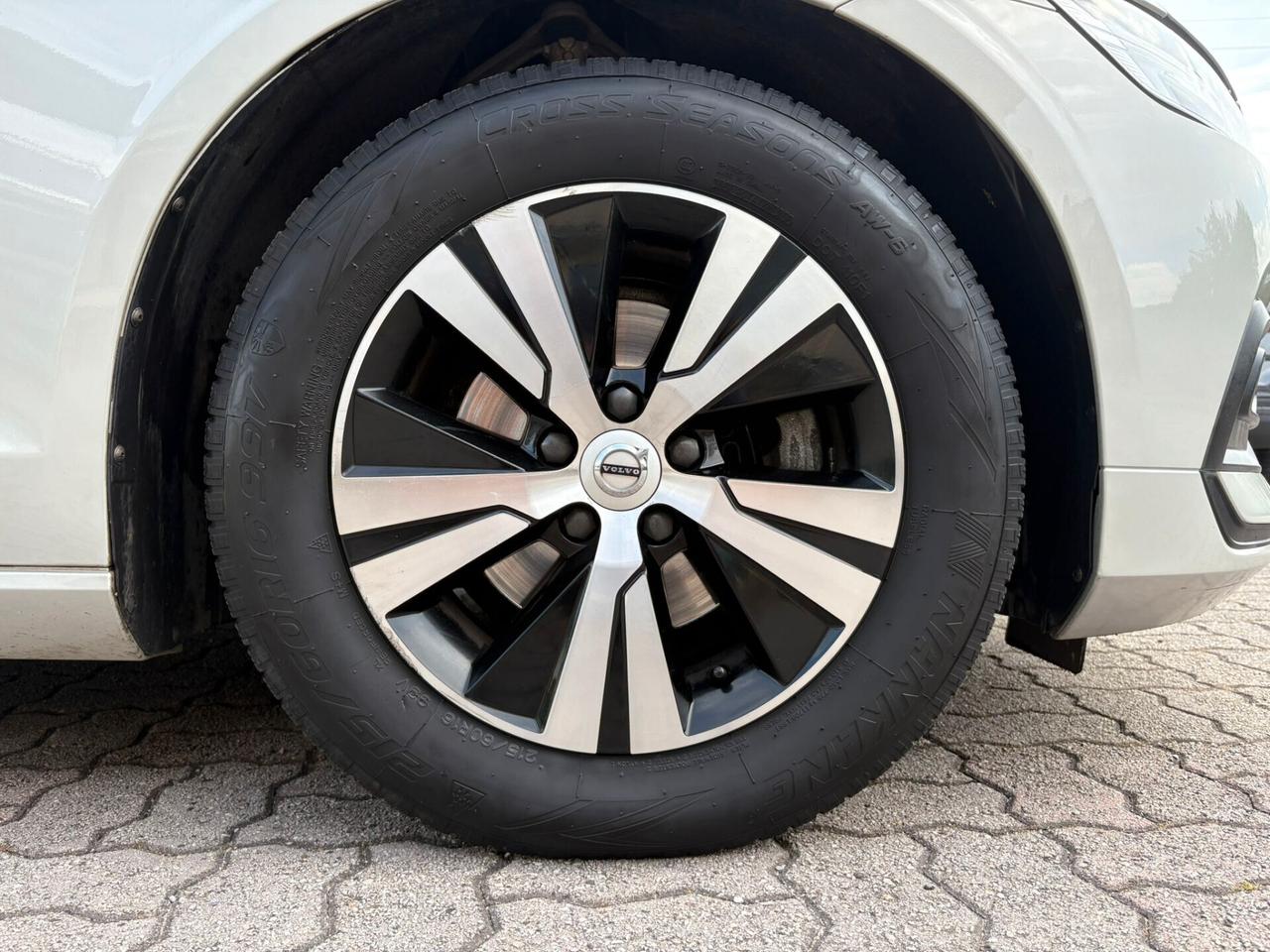 VOLVO V60 2.0 D3 CAMBIO AUTOMATICO