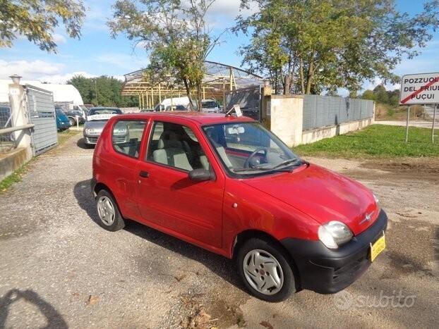 Fiat 600 1.1 Active