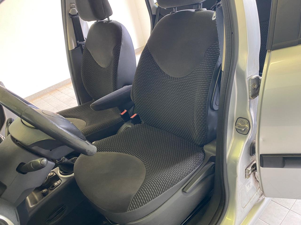 Citroen C3 1.4 Exclusive Style Techno Bi Energy G