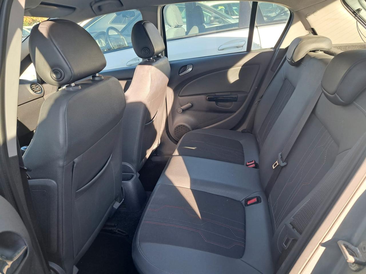 Opel Corsa 1.2 5 porte Elective