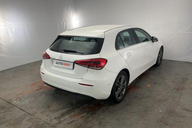 MERCEDES-BENZ A 180 d Automatic Executive