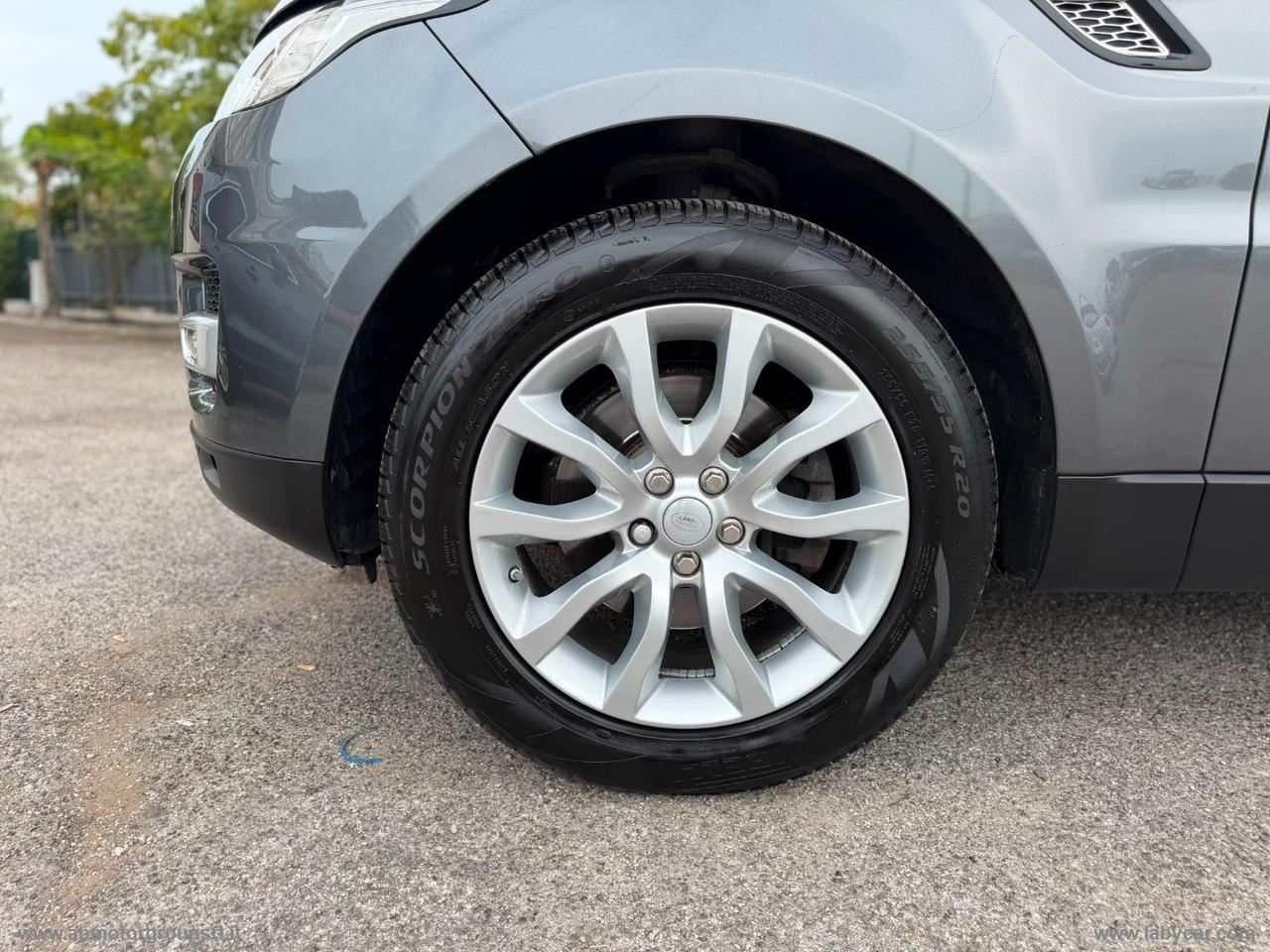 LAND ROVER Range Rover SPORT 3.0 TDV6 HSE