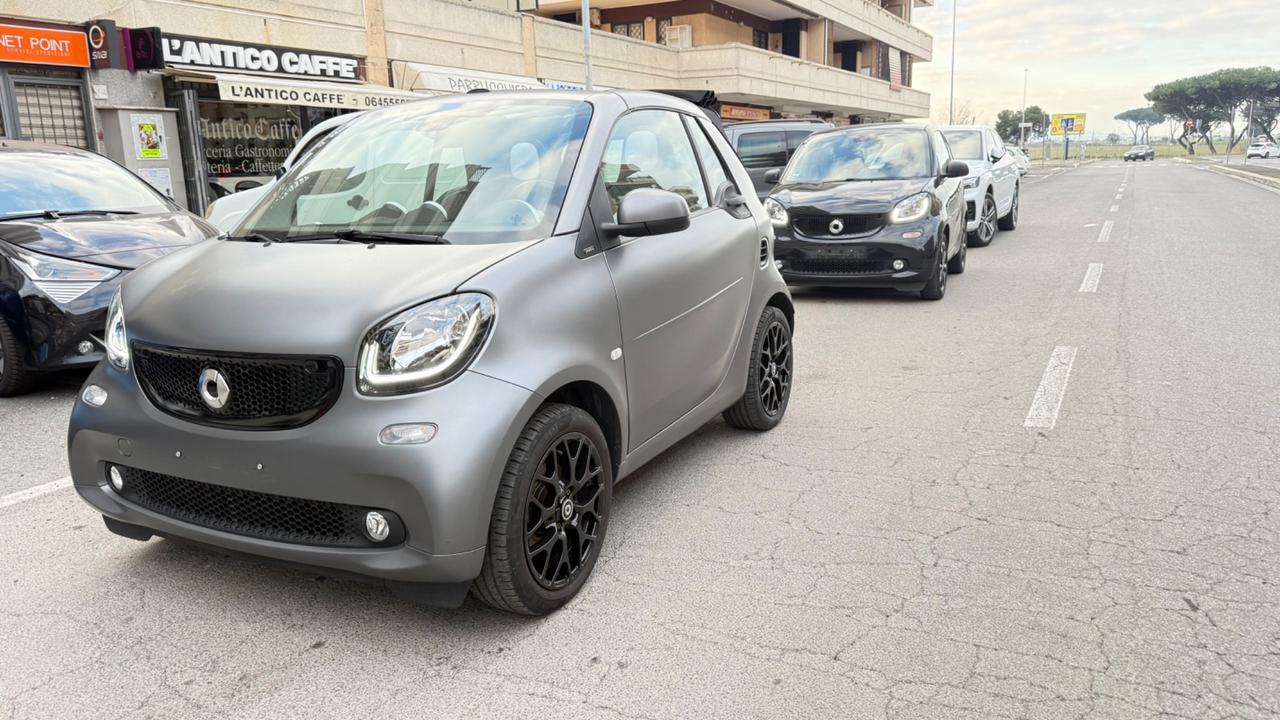 Smart ForTwo 70 1.0 twinamic cabrio Passion LED PDC BLUETOOTH CERCHI 16 PACK SPORT PDC