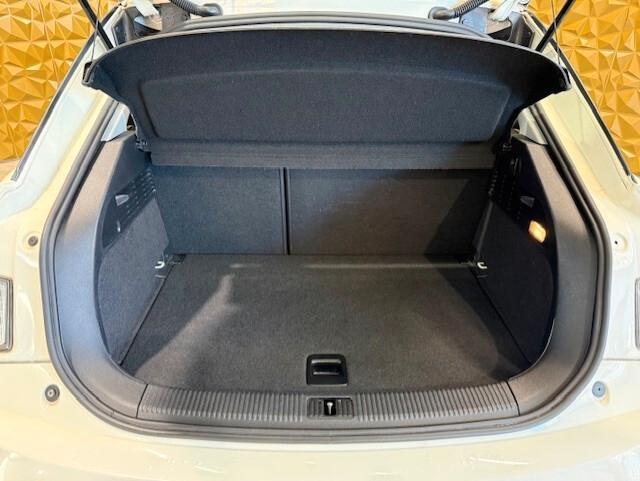 Audi A1 3p 1.6 tdi S-line 105cv