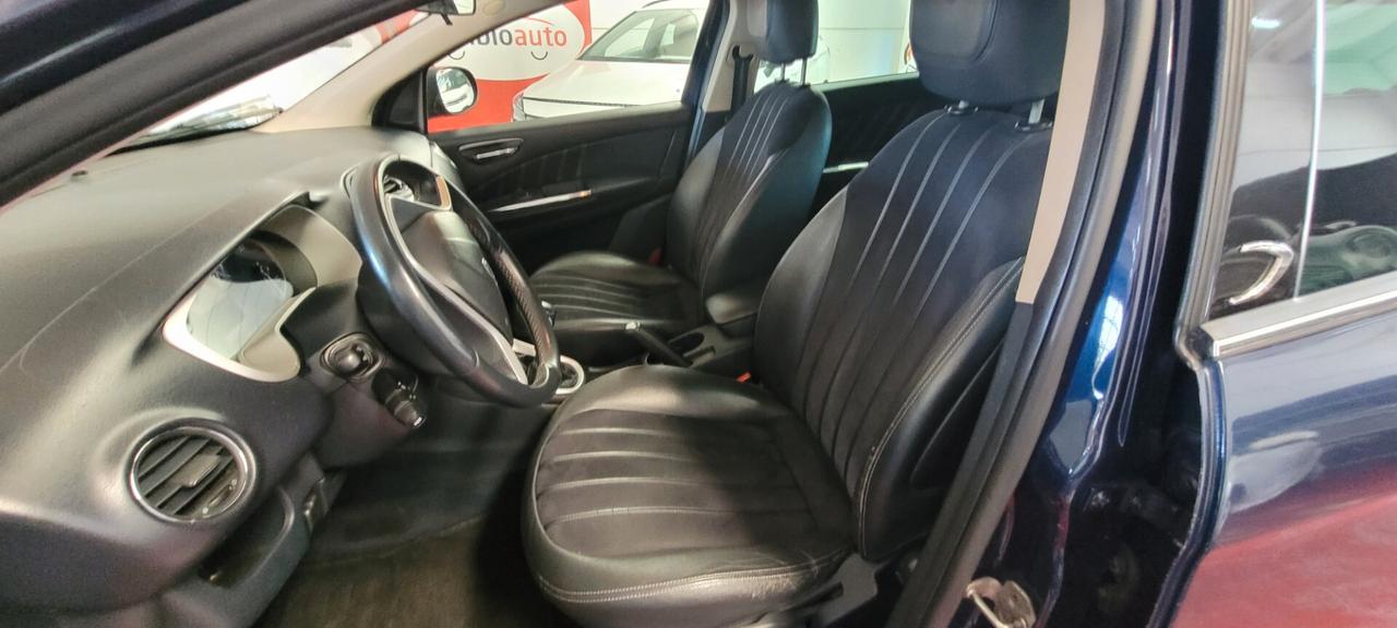 Lancia Delta 1.9 MJT Twinturbo DPF Oro