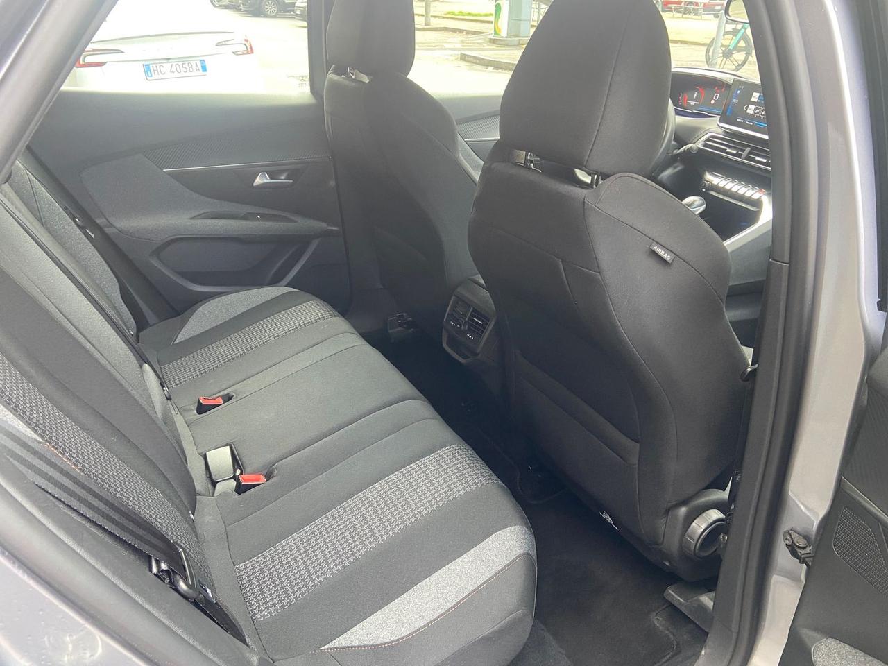 Peugeot 3008 Allure Pack 1.5 Blue HDI 130 #9295