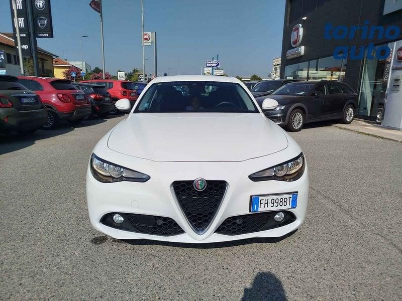 Alfa Romeo Giulia 2.2 Turbo AT8 150CV Business