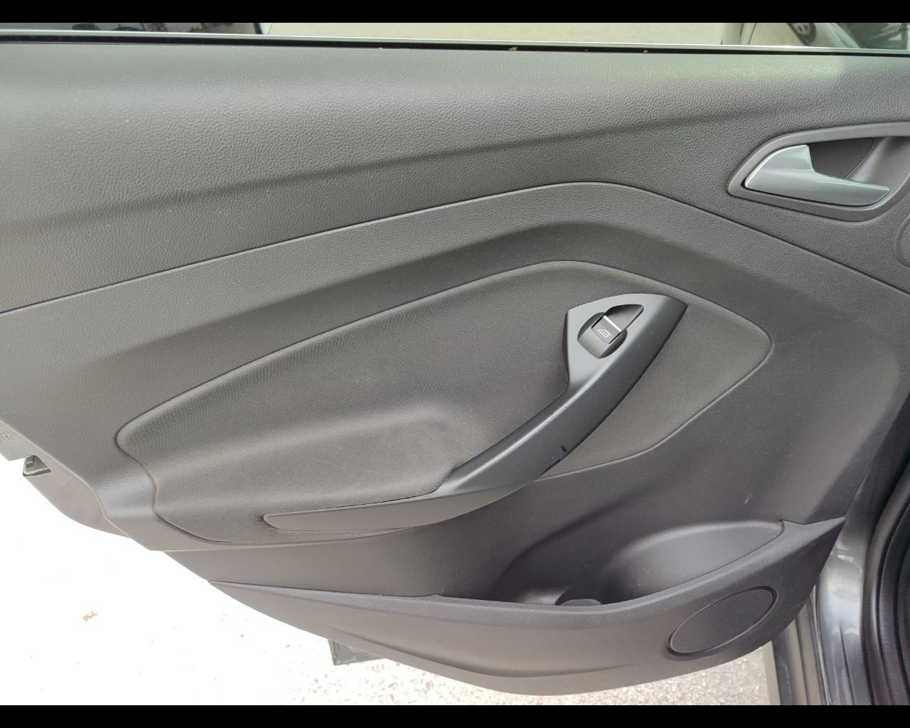 FORD C-Max 2ª serie - C-Max 1.5 TDCi 120CV Start&Stop Titanium