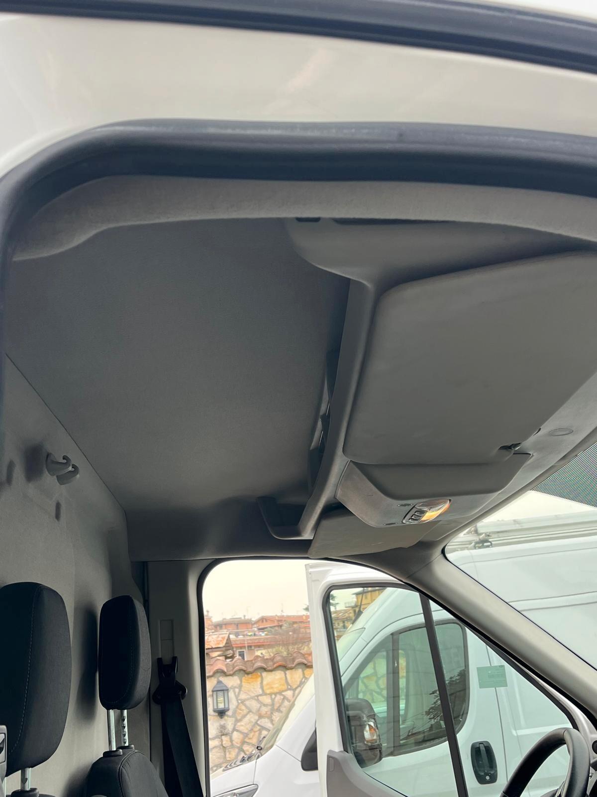 Ford Transit 2.0 Eco Blue Hybrid 130 CV H2L2