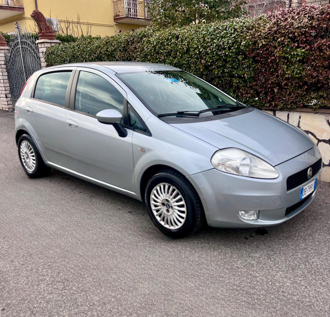 Fiat Grande Punto 1.3 MJT 75 CV 5 porte Active