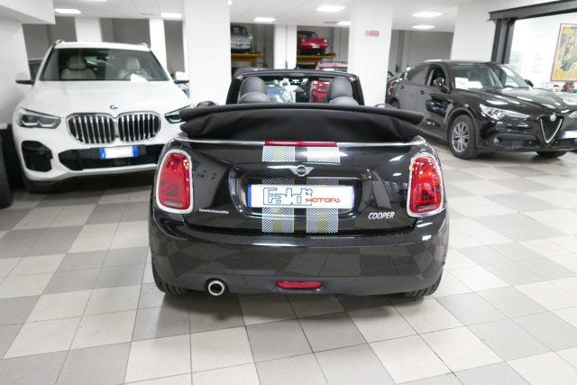 MINI Cabrio 1.5 Cooper Hype Cabrio Autom.