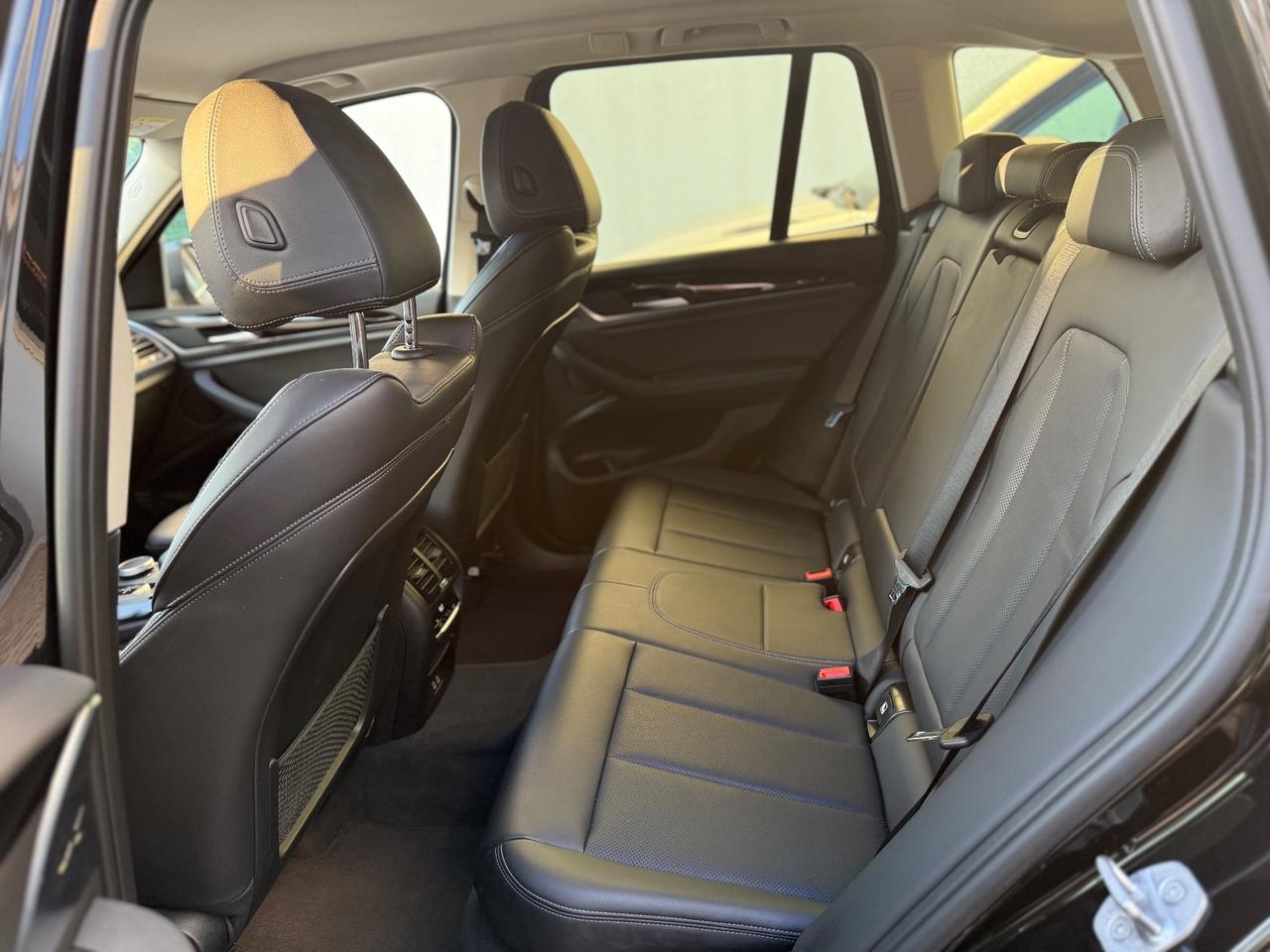 Bmw X3 sDrive18d 48V