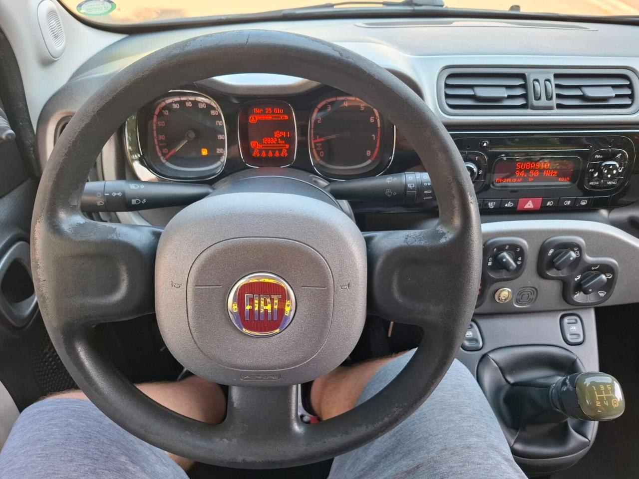 Fiat Panda 1.2 Dynamic SOLAMENTE 127.000 KM
