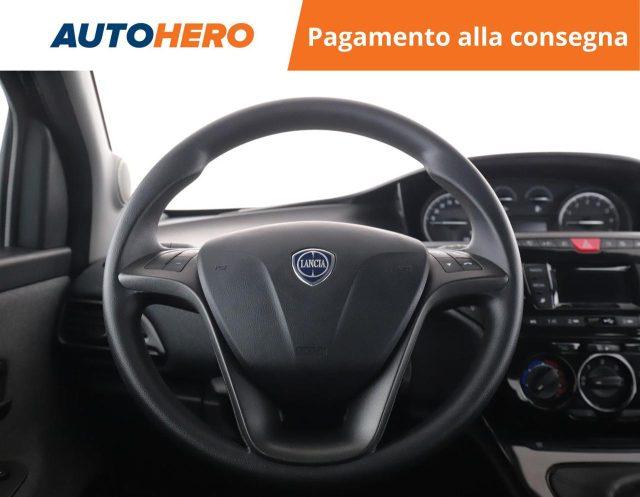 LANCIA Ypsilon 1.0 FireFly 5 porte S&S Hybrid Ecochic Silver