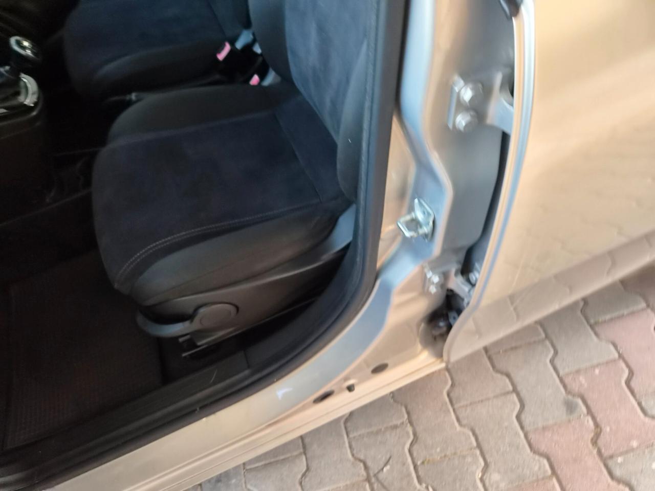 Lancia Ypsilon 1.3 MJT 16V 95 CV 5 porte S&S Elle