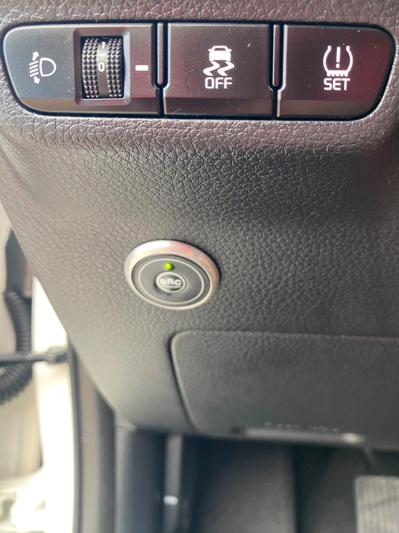 Kia Picanto 1.0 GPL 2017 TAGLIANDATA